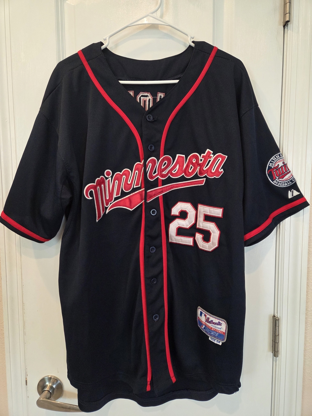 Minnesota Twins Jim Thome #25  Baseball Jersey - Picture 2 of 7